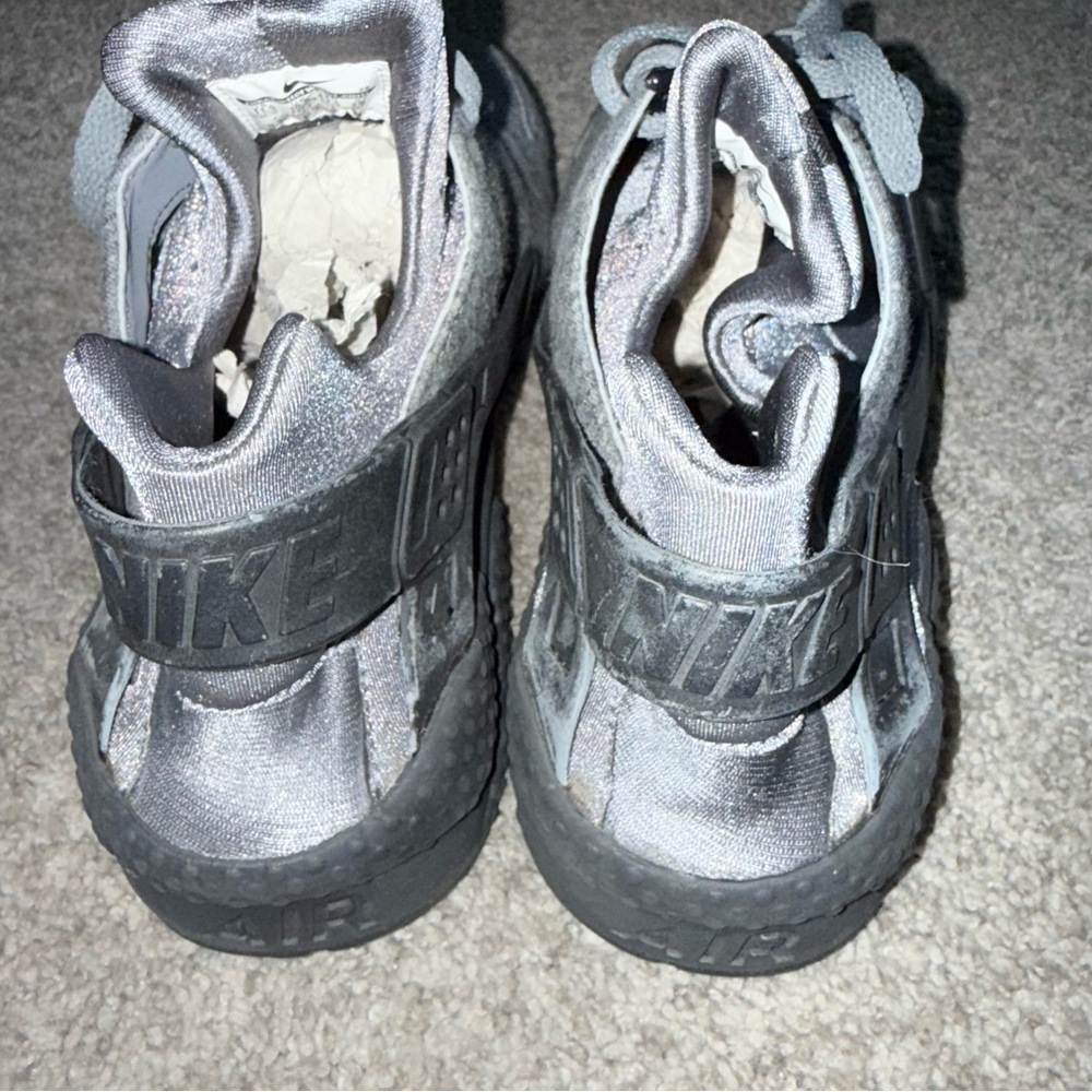 Nike Air Huarache Gray Tech Fleece Pack - Picture 7 of 11